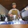 山奥の温泉街で深～い焙煎コーヒーを堪能　長門市「COFFEE&ROASTER