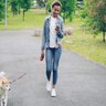 犬との散歩中『歩きスマホ』をしてはいけない理由3つ　事故を防ぐために飼い主が意識すべきこと