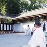吉凶占う矢の行方は　寒川神社で武佐弓祭