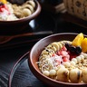【奈良】古民家で「団子＆アサイーボウル」　自分で焼く体験も楽しめる『静カフェ』