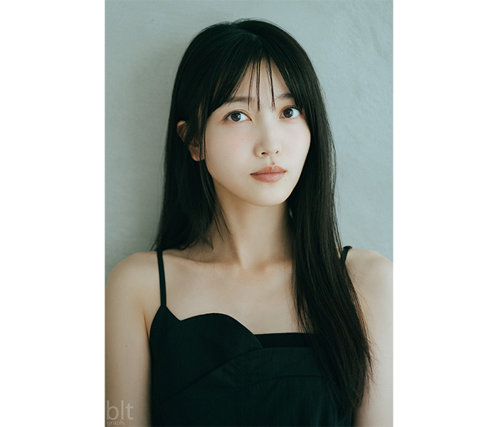 君への愛は、永遠に。乃木坂46・久保史緒里が表紙を飾る「blt graph