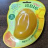 ドンキで見つけた「超BIG剥く生グミマンゴー」の食べ方がイマイチわからない、でもめっちゃウマい！