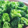 ブロッコリー茹で方＆蒸し方！鍋やレンジで食感良く仕上げるコツ