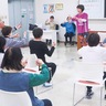 笑って動いて健康に　鴨自校でフィットネス体験会