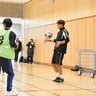 金沢区のジェイビーシー(株)が金沢支援学校に元プロ選手ら派遣　慈善活動を地域でも
