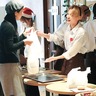 横浜スイーツ＆カフェ専門学校　製菓・カフェ実習で被災地支援　焼菓子贈呈や売上寄付