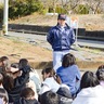 ｢なくせ不法投棄｣　小出小４年生が看板制作