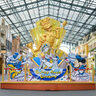 東京ディズニーランド名物ミッキー花壇もフォトロケーションもドナルドに「ドナルドのクワッキー・ダックシティ」デコレーション