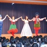 恵泉幼稚園　「本物のオペラ」園児らが堪能　プロの歌手が美声披露