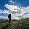 【ゴールデンウィークにも】北海道の穴場スポット！いま登るべき「標高500メートル×絶景」の山3選