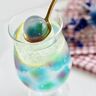 材料は100均でそろう「喫茶店風ゼリーポンチ」レシピ。食紅いらず、製氷皿で簡単！