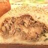 有名店『ラーメン秀峯のチャーシュー』特別コラボパンが大人気…札幌市北区で人気のパン屋さん2選