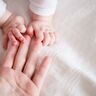 結婚後夫の実家近くに住んでしまい、妊娠・出産を境に関係が悪化!?