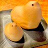 【通常の約5倍】銘菓「ひよ子」の巨大版があるらしいので取り寄せてみたら…「にわとり!?」と錯覚した