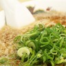 「虫が動く動画」拡散　大手ラーメンチェーン　浜松市の店舗で「無期限営業停止」　ネットで賛否