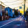 落ち着く場所ではあるけど…「地元」に戻りたい？出ていきたい？
