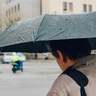 梅雨入り！傘の扱い方で、一番、気を付けている事は？