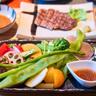 焼肉屋なのに野菜が主役？！完全予約制ランチで食と健康の新しいカタチを追求し続ける「炭火焼