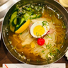 旨味たっぷり冷たいスープ♪のどごしの良い麺が魅力　焼肉韓国料理『神戸元町