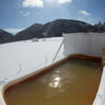 北海道・然別湖畔温泉「しかりべつ湖コタン」凍った湖の上に氷の露天風呂！アイスバーや湖の上に泊まれるアイスロッジも。1/27〜