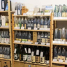 自然派純米酒を販売する『岡酒商店』が神戸・トアロードに移転！300円で試飲も可能