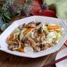 豚バラキャベツとしめじのオイスター炒め