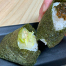 自然の恵みが詰まった握りたておにぎりとお弁当に舌鼓『onigiri