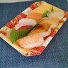 「冷蔵庫で冷やしたらシャリがかたい…」を防ぐ！「パック寿司」を最後までおいしく食べる“驚きの保存術”