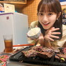 【お肉大好きアナウンサー】味も大きさも驚き！絶品「オオカク」がたまらない！地元で愛される焼肉店｜鳥取市