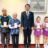 愛川町　全国大会出場者に奨励金　スポーツ意識の高揚図り