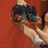ジマーマン選手の35cmのバッシュをプレゼント！バンビシャス奈良、レギュラーシーズン報告会の模様をお届け