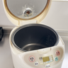 「炊飯器」の“焦げつきやこびりつき汚れ”をスルンと落とす方法【知って得する掃除術】