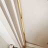 飼い主が用を足してトイレから出ると、白猫が…可愛すぎる『出待ち風景』にほっこり2.4回再生「可愛すぎるー！」「甘えん坊さんｗ」