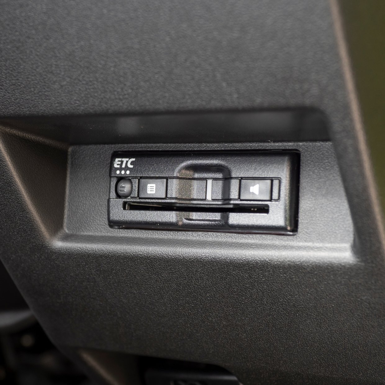 ETC一体式　普通車　カード挿入ですぐに使用出来ます hq720.jpg?sqp=-