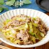 豚こまと玉ねぎとキャベツのオイスター炒め