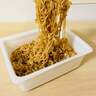 「ペヤングソース焼きそば」の空き容器が“節約”に使える…？「ジャストフィット「やってみる！」