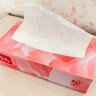 「箱ティッシュ」の1枚目がストレスフリーにとれる裏ワザ「余分に出てこない」「簡単過ぎる…！」