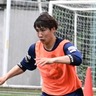 アスルクラロ沼津・白輪地敬大選手が全体練習に合流！いわきFCから期限付き移籍　豊富な体力をうかがわせる場面も