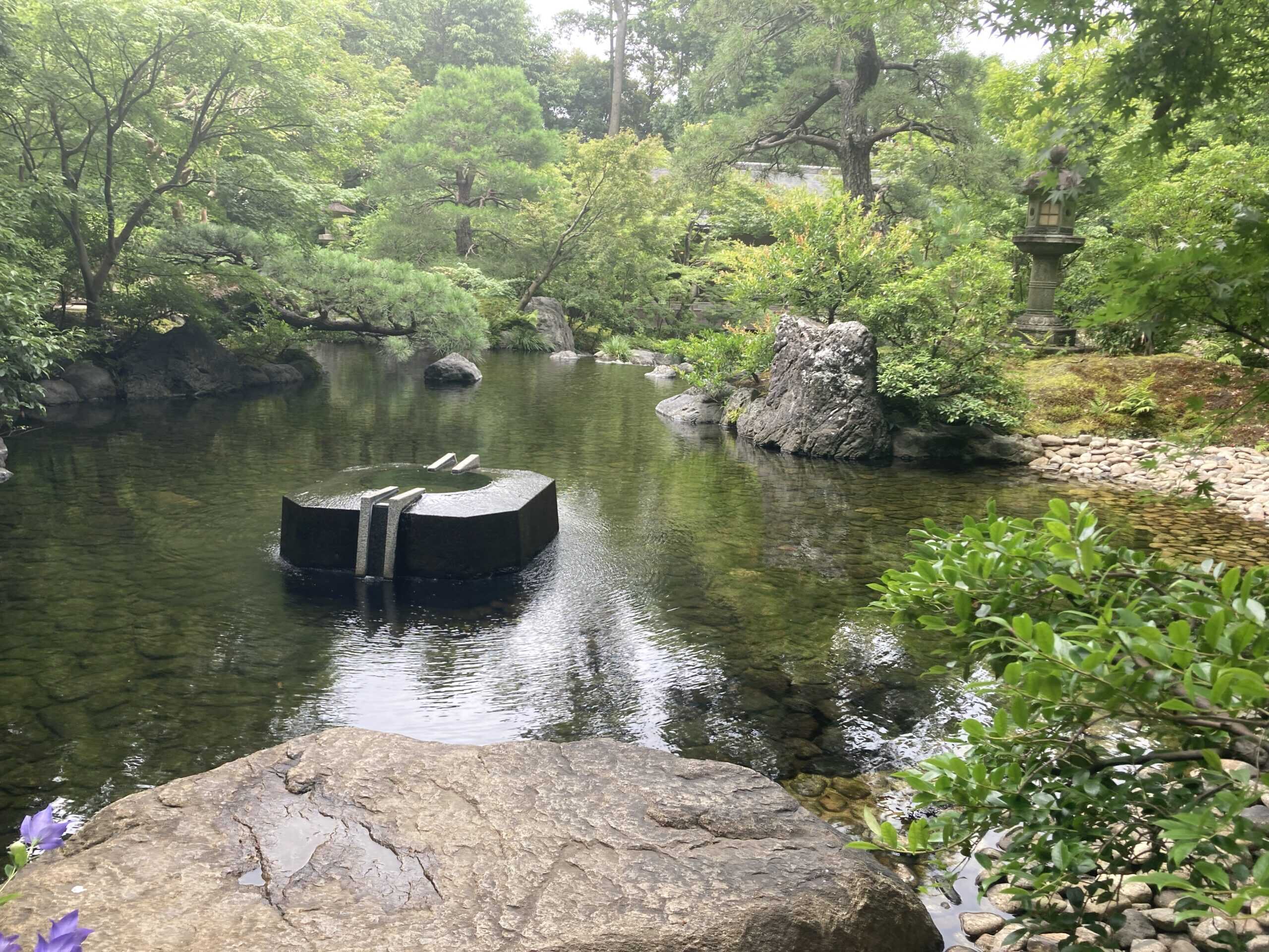 精神は山や川のように偉大である いつも いつも - YouTube