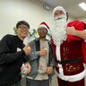 サンタクロースが北九州市にやってきた　年齢・国籍を問わないクリスマス会【北九州市八幡西区】