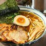 【麵屋だしだ】圧巻のチャーシューと、自慢のダシを使ったWスープが味の決め手｜新潟市東区