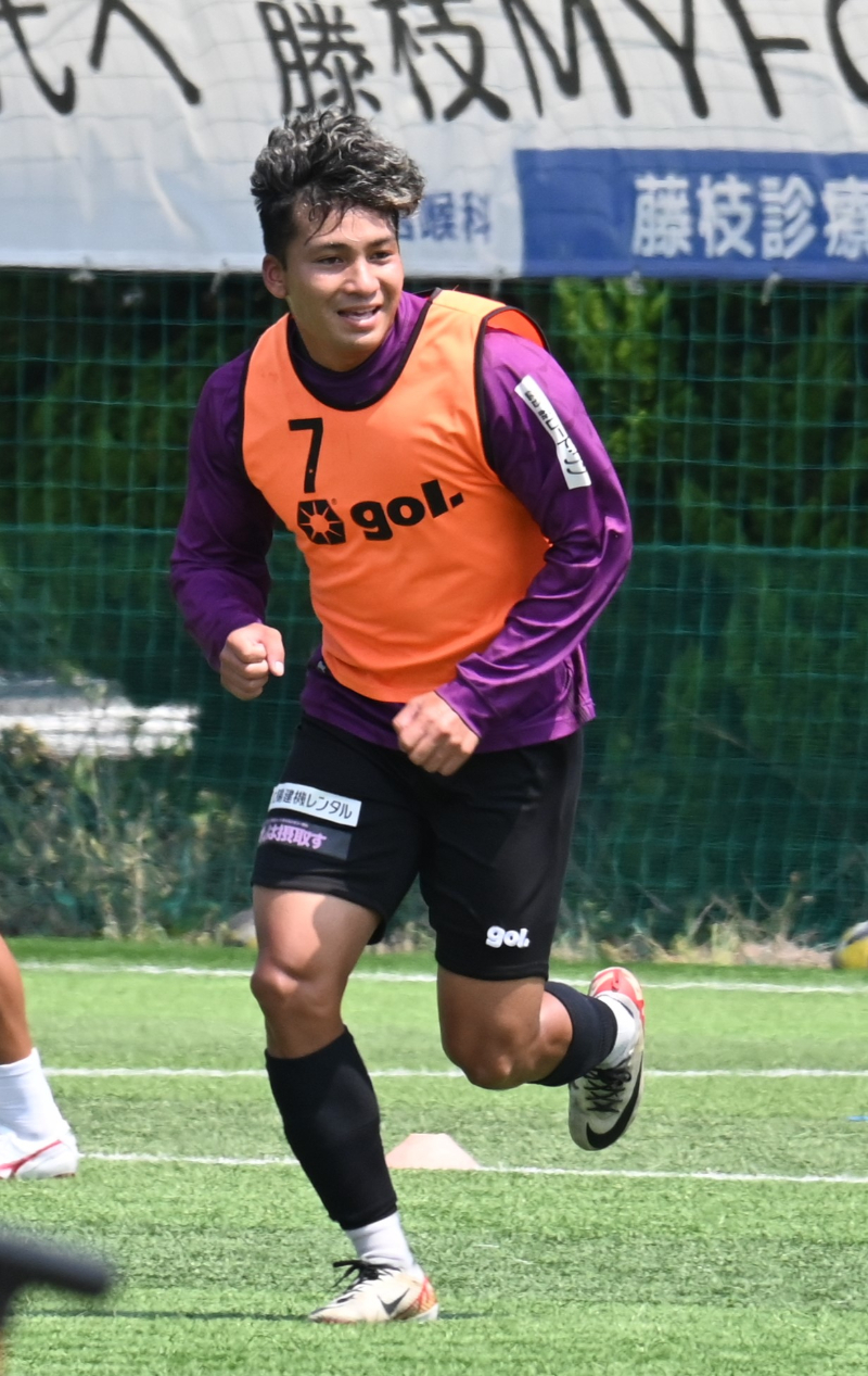 藤枝MYFC ハーフジップ 支給 藤枝MYFC ハーフジップ 支給 - メルカリ