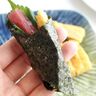 くずれにくい手巻寿司の巻き方に「明らかに食べやすい」。海苔の切り方にひと工夫！