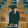 “痛み”と“後悔”を背負った高校教師が少年時代の日記をきっかけに記憶を辿っていく『年少日記』