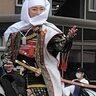 【第99回謙信公祭】新潟市出身で元宝塚歌劇団月組組長の越乃リュウさん、出陣行列で上杉謙信公役を務める