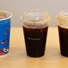 コンビニのアイスコーヒー、どれが一番美味しい？　セブン、ローソン、ファミマを飲み比べてみた