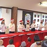 七沢幼稚園　ハンドベル隊が大活躍　保護者からのプレゼント