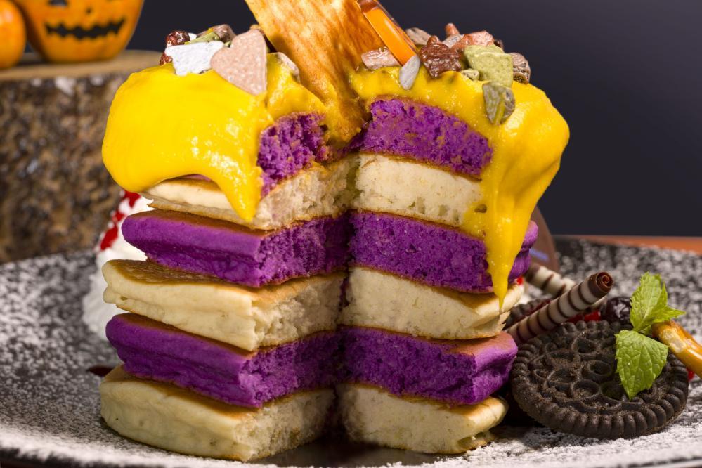 ハロウィン★盛り沢山パンケーキ かわいいモンスターがたくさん！ハロウィンパンケーキが期間限定