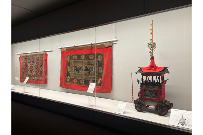 【中古】 京都祇園祭の染織美術 山・鉾は生きた美術館/京都書院/栗田治 中古】 京都祇園祭の染織美術 山・鉾は生きた美術館/京都書院/栗田治