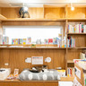 人と猫が、互いの運命を切り開く。猫店員がいる本屋・西太子堂『Cat's